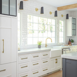 75 Beautiful Farmhouse Kitchen With Flat Panel Cabinets Pictures Ideas January 2021 Houzz